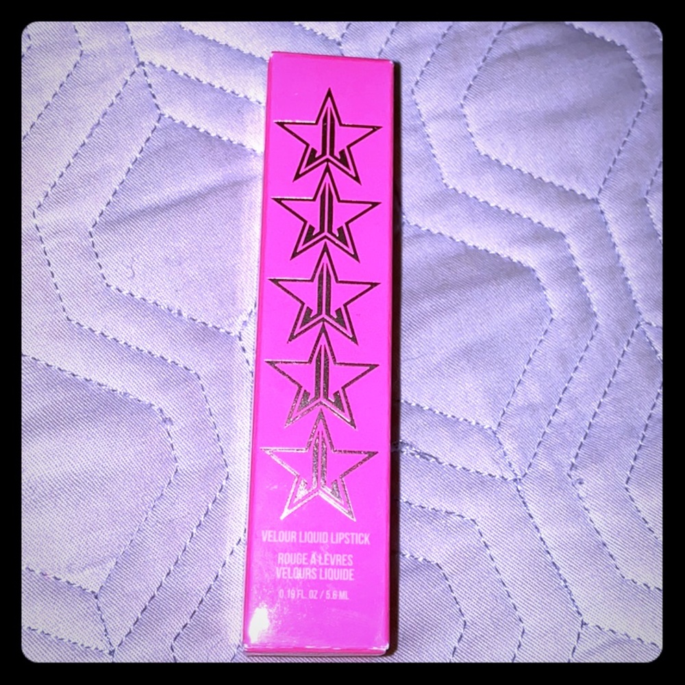 Jeffree Star Velour Liquid Lip Restraints